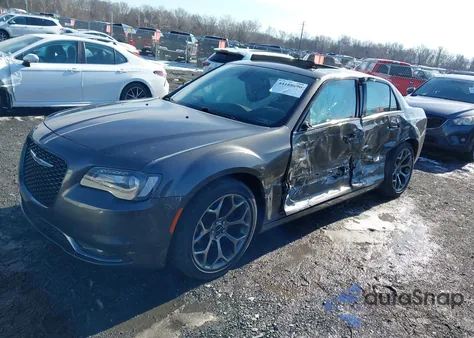 2016 Chrysler 300 300S из США, поврежденный, VIN 2C3CCABG8GH141445